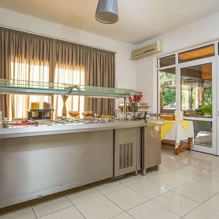 Mon Repos Hotel