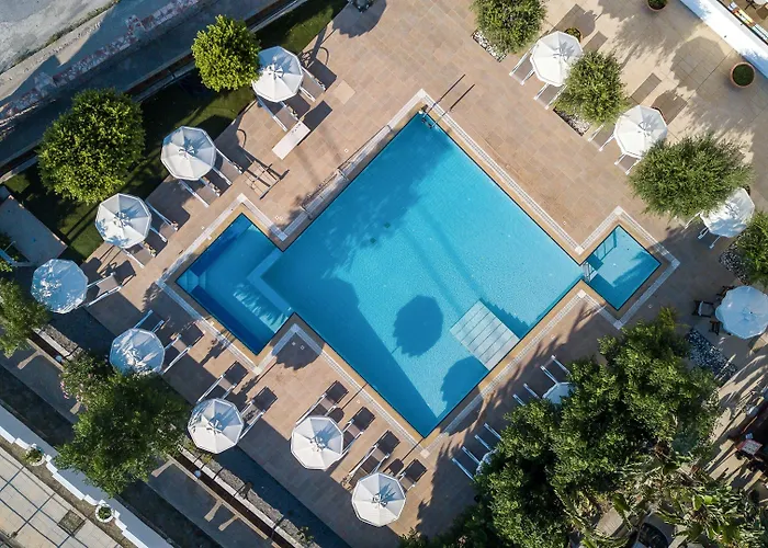 فندق Mon Repos 2*